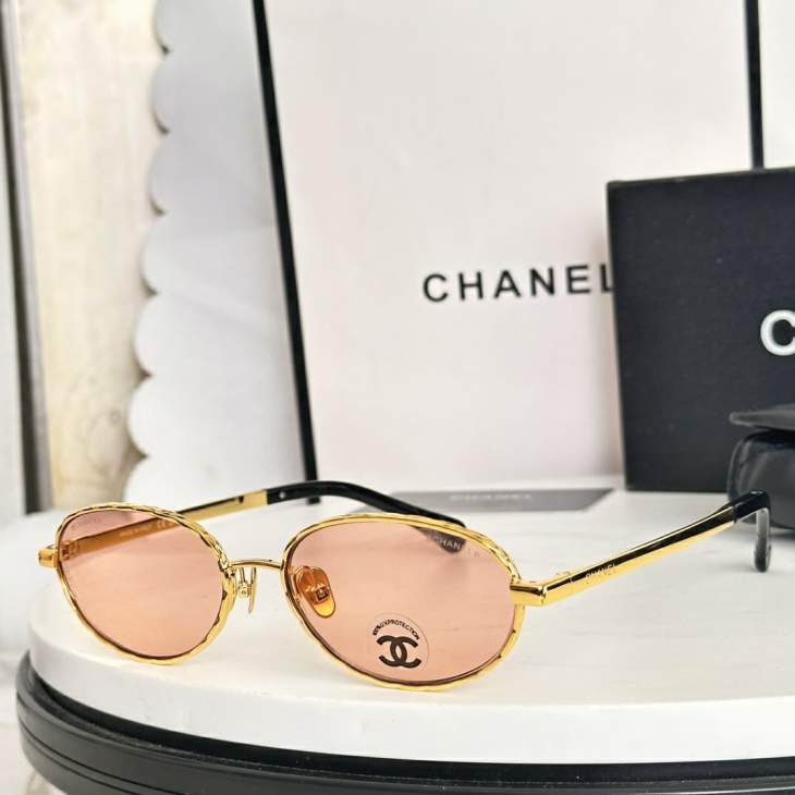 Picture of Chanel Sunglasses _SKUfw77169338fw